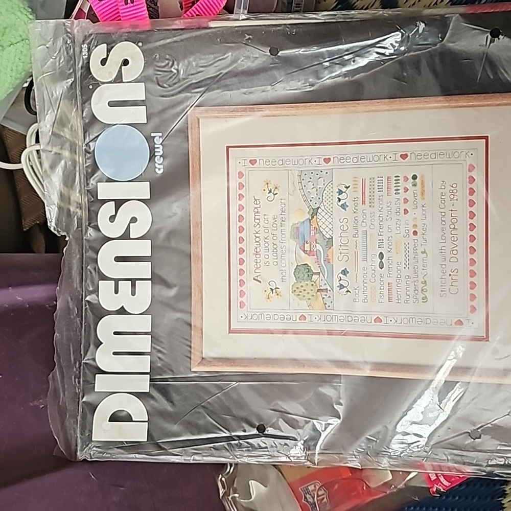 Dimensions crewel needlework sampler - Picture 2 of 3